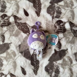 Fania squishmallow clip